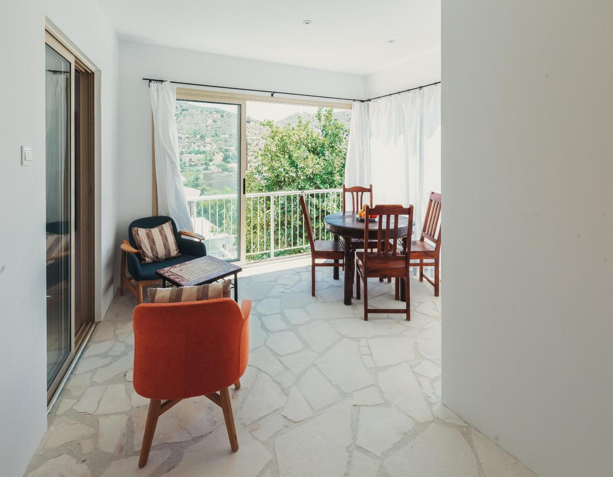 Archondia House - Holiday Apartments With Pool Kalavasos Ngoại thất bức ảnh