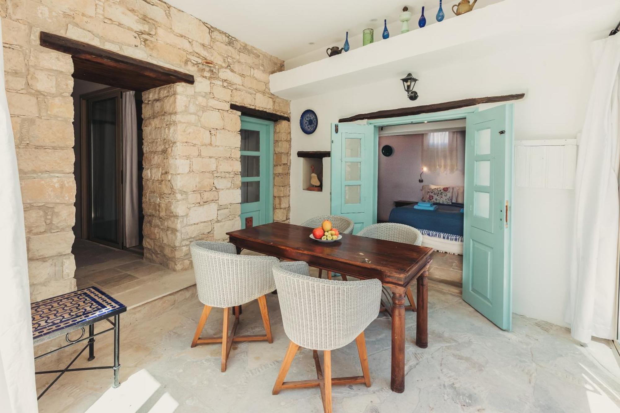 Archondia House - Holiday Apartments With Pool Kalavasos Ngoại thất bức ảnh