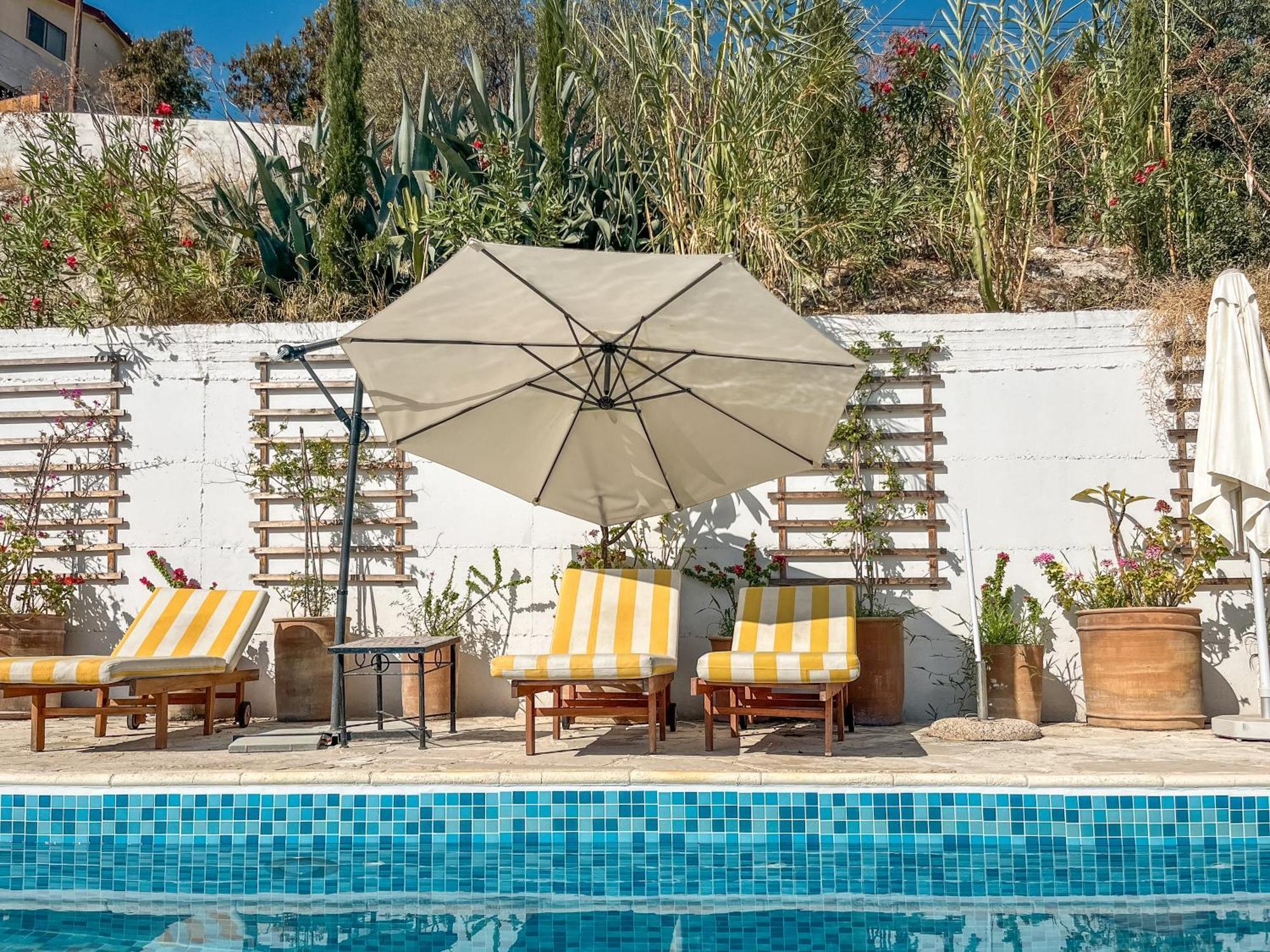 Archondia House - Holiday Apartments With Pool Kalavasos Ngoại thất bức ảnh